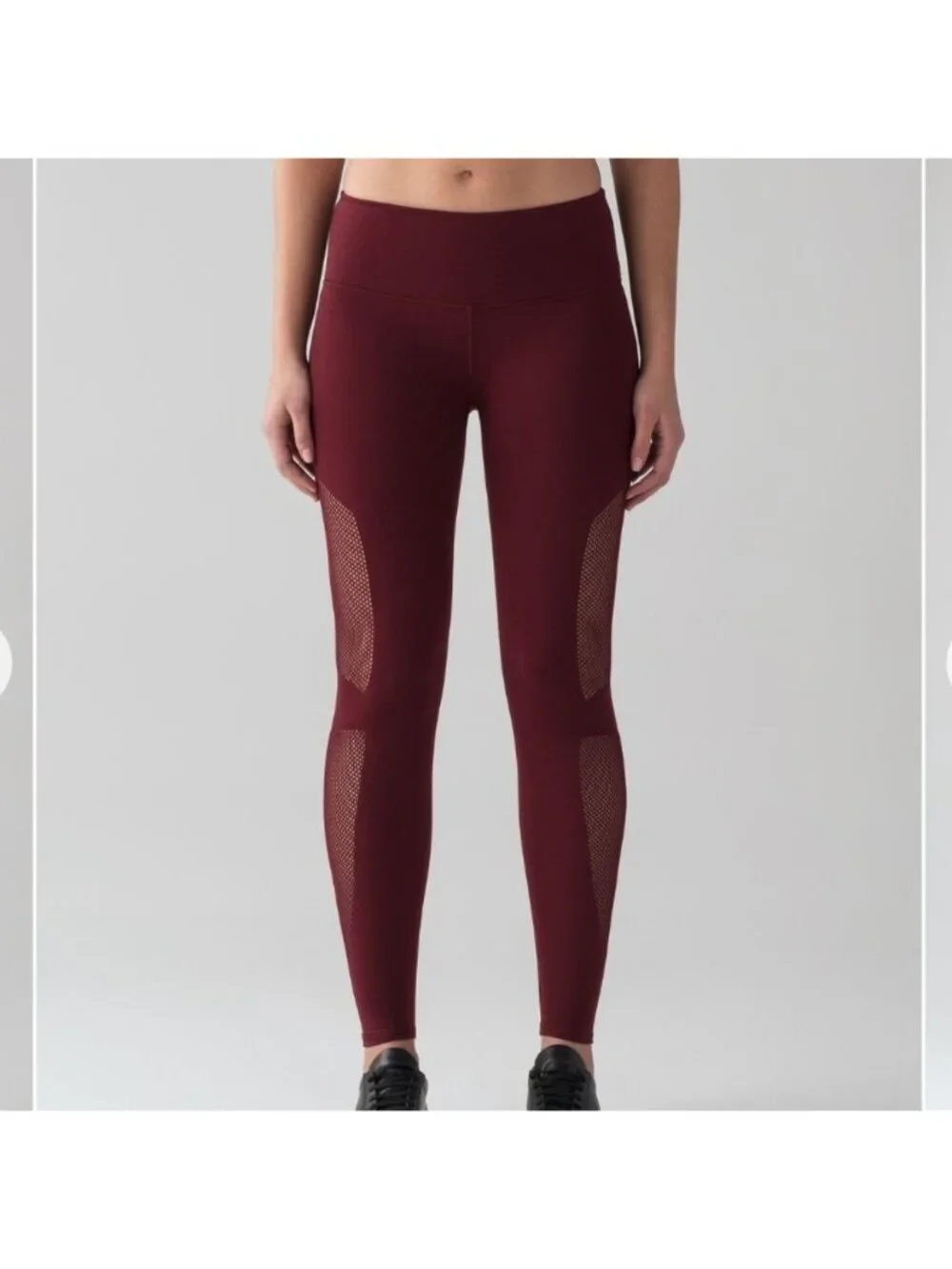 Lululemon Reveal 7/8 Tight Deep Rouge